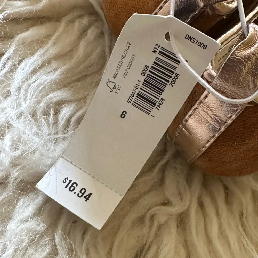 NWT Old Navy Fox Shoes